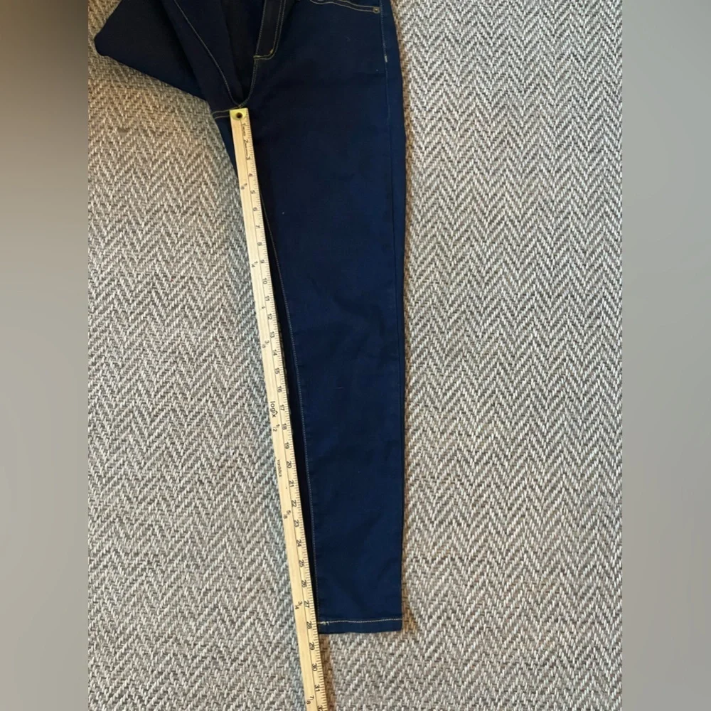 Michael Kors 2 Pairs Of Skinny Mid Rise Denim Jeans Size 8